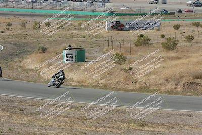 media/Apr-20-2025-AHRMA (Sun) [[393a79c373]]/Race/Group 11 early race/Turn 4b/